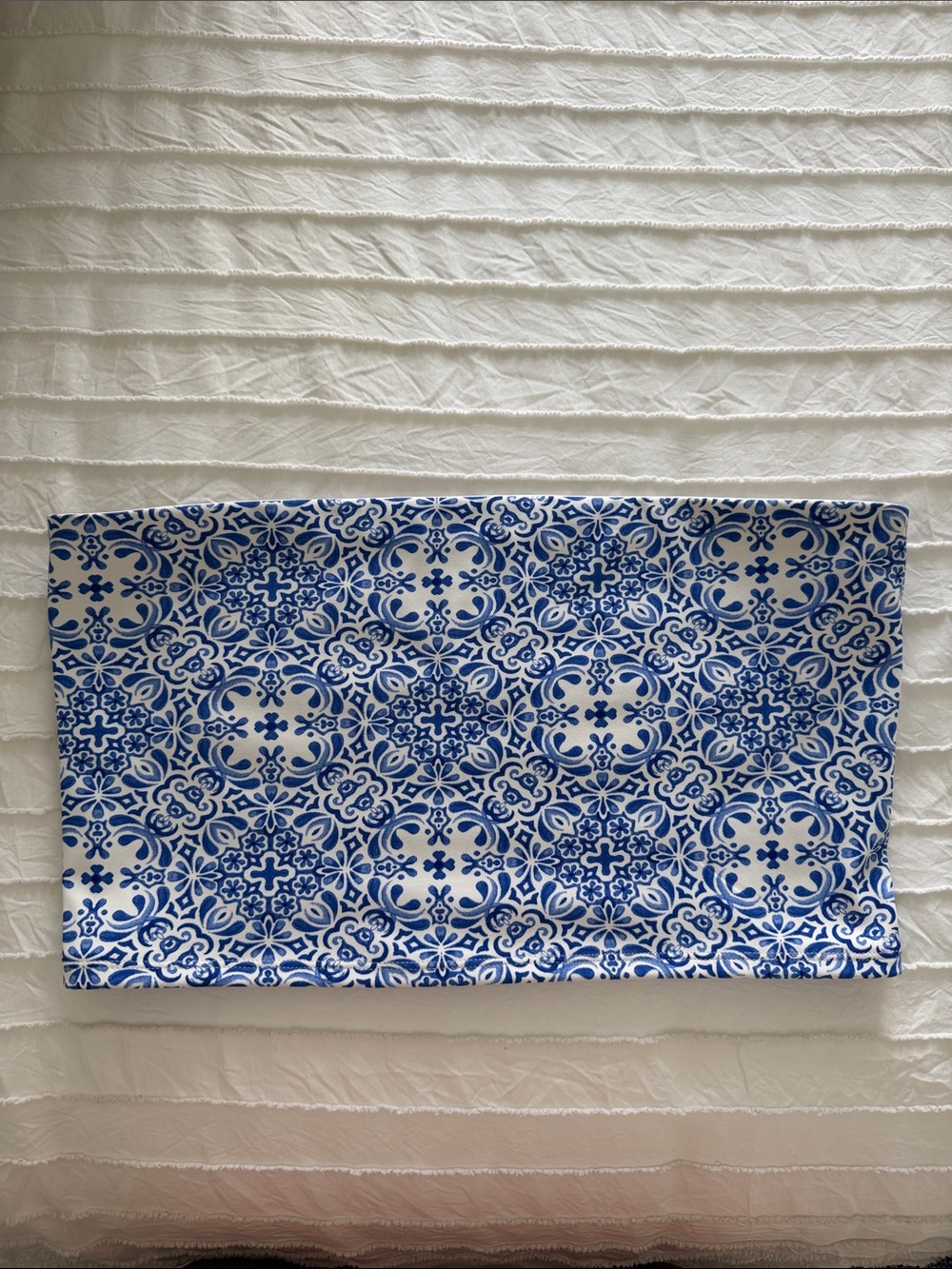 Express Mediterranean Two Piece Set - Picture 3 of 3